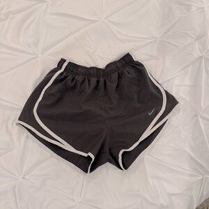 Women’s dri fit Nike short shorts- size small